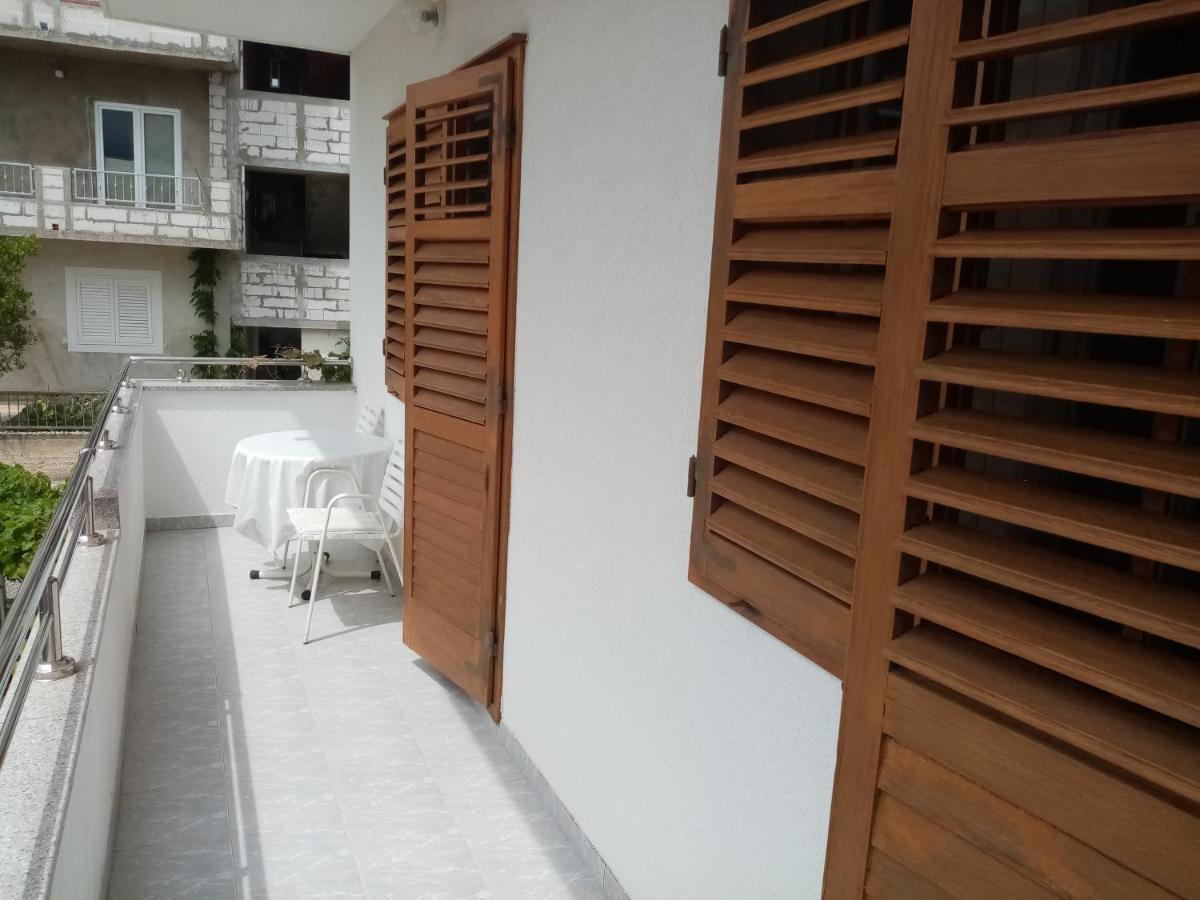Apartments Iva Baška Voda Exterior foto